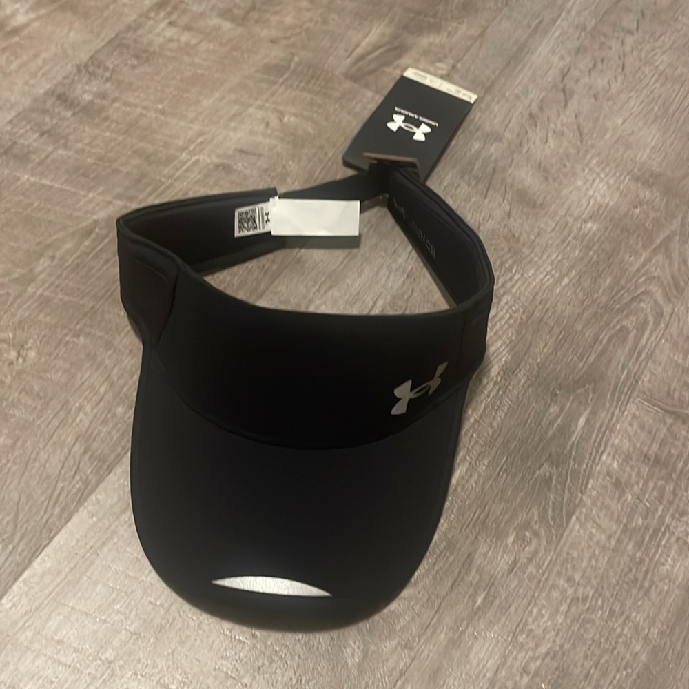 NWT Under armour ISO Chill visor